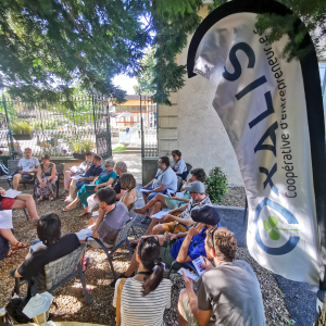 PLUMESTUDIOS-JCOOP25-175107