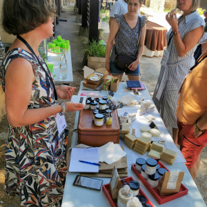 PLUMESTUDIOS-JCOOP25-133019